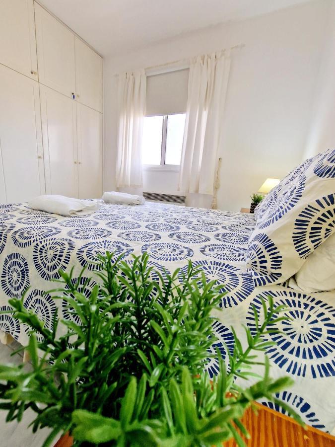 Emma'S Place, 2 Bedroom Apartment With Pool View 파포스 외부 사진